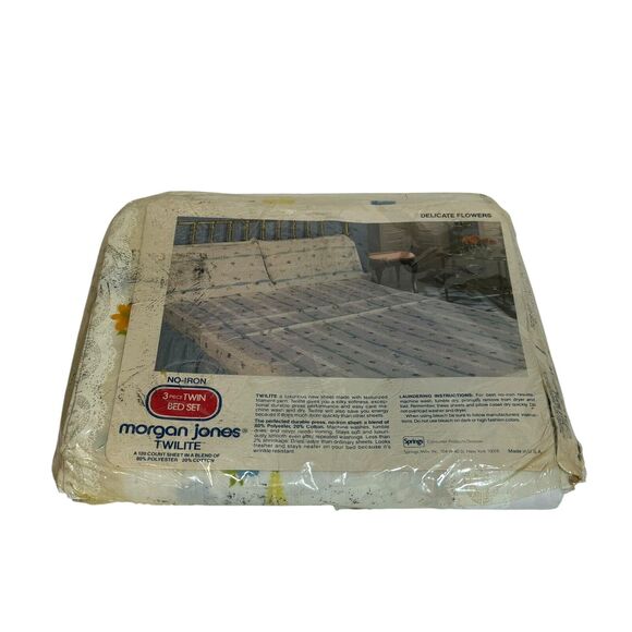 Vintage Twin Fitted & Flat Sheet & Pillowcase Morgan Jones Delicate Flowers - Picture 2 of 7